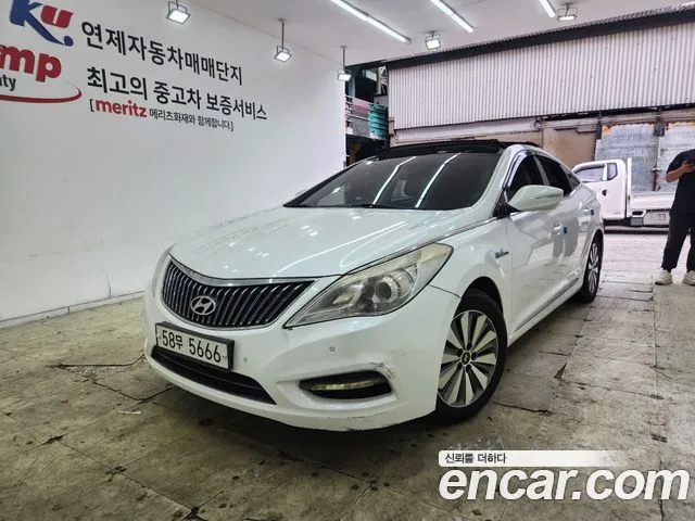 Hyundai Grandeur Premium