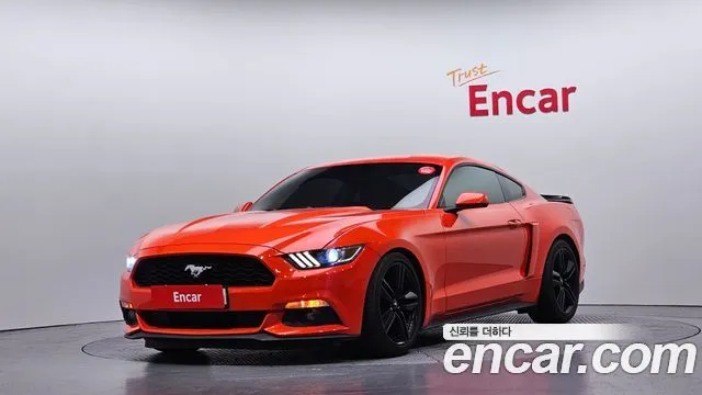 Ford Mustang Coupe