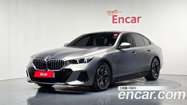 BMW 5-Series 530e xDrive M Sport