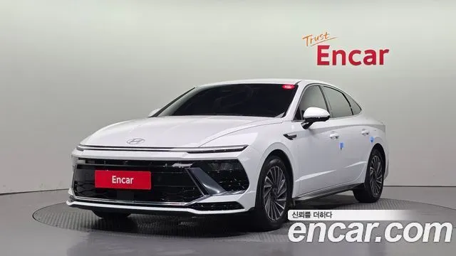 Hyundai Sonata Exclusive