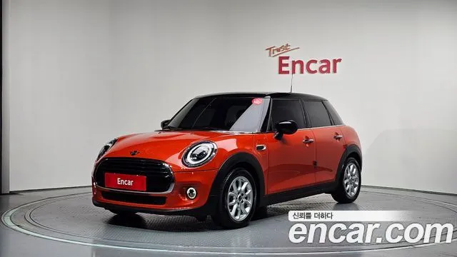 Mini Cooper 5Door HIGH
