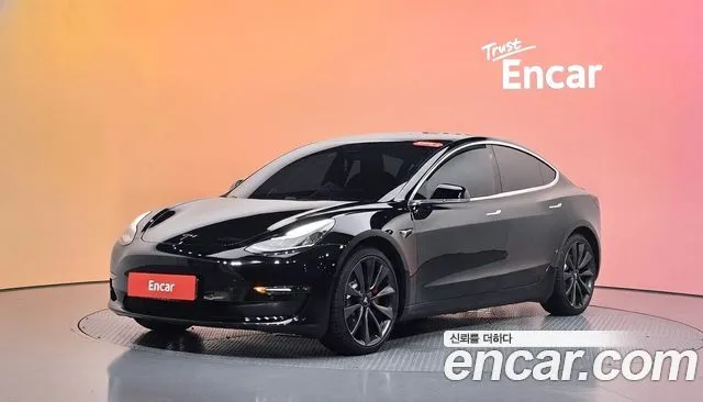 Tesla Model 3 Performance AWD