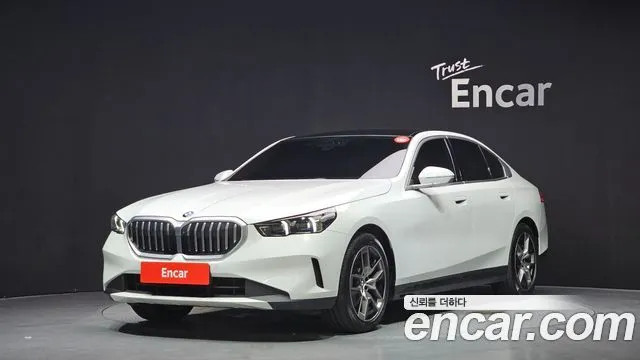 BMW 5-Series 520i