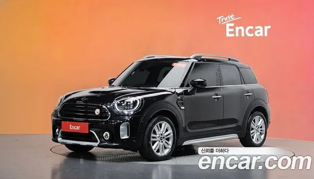 Mini Countryman Classic Plus Launch Pack