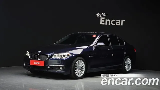 BMW 5-Series 528i xDrive Luxury