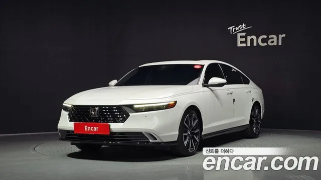 Honda Accord 2.0 Hybrid Touring