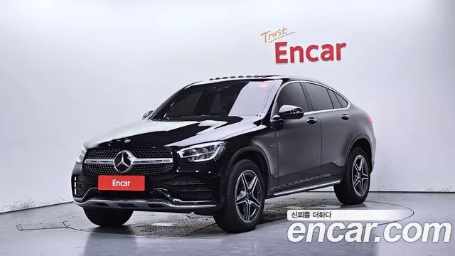 Mercedes-Benz GLC-Class GLC300e 4MATIC Coupe