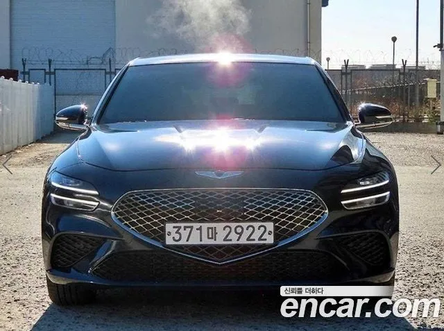 Genesis G70 Gasoline 2.0T 2WD