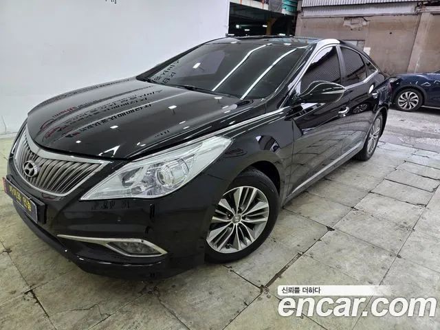 Hyundai Grandeur HG240 Modern