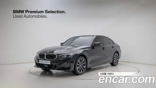 BMW 3-Series 320i