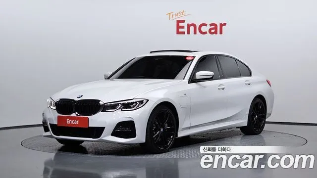 BMW 3-Series 330e M Sport