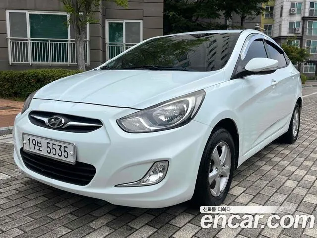 Hyundai Accent 1.4 VVT Premium