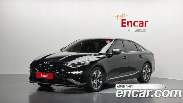 Kia K8 Signature