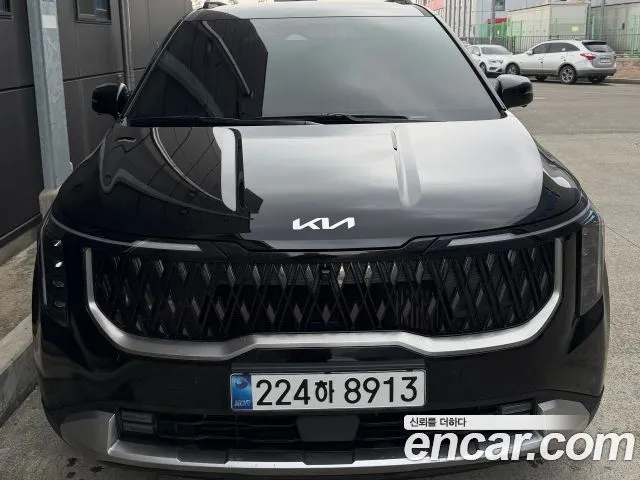 Kia Canival HEV 9 seater Prestige