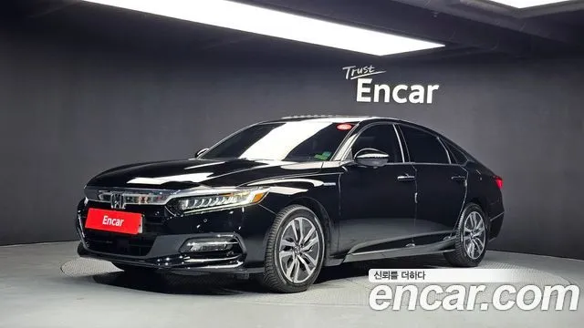 Honda Accord 2.0 Hybrid Touring