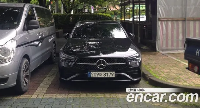 Mercedes-Benz CLA-Class CLA250 4MATIC