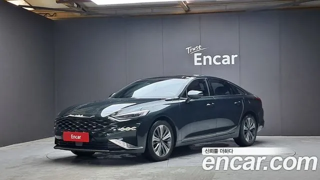Kia K8 Signature