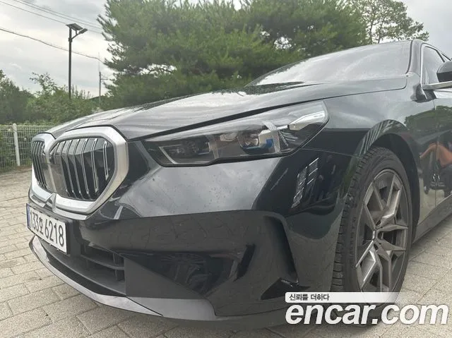 BMW 5-Series 520i