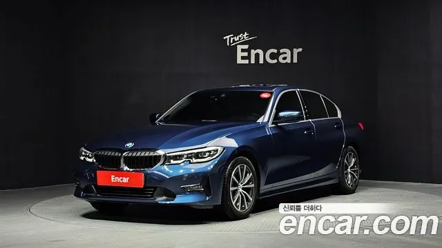 BMW 3-Series 320i