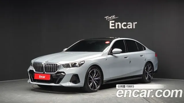 BMW 5-Series 530i xDrive M Sport