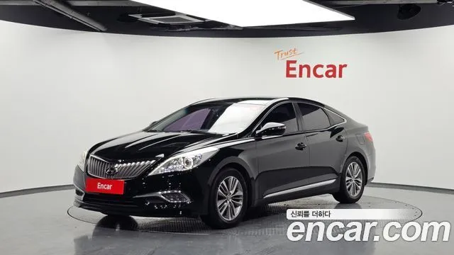 Hyundai Grandeur HG240 Modern
