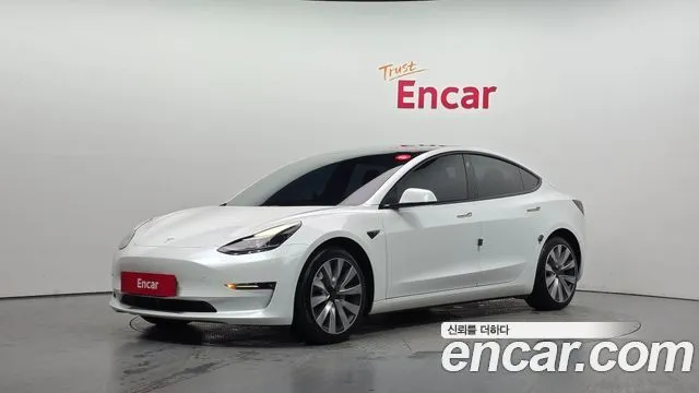 Tesla Model 3 Long Range AWD
