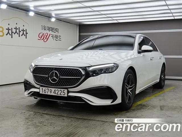 Mercedes-Benz E-Class E200 AMG Line