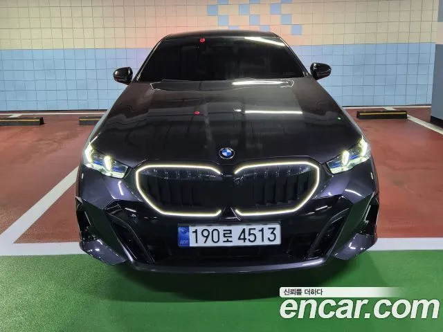 BMW 5-Series 530i xDrive M Sport