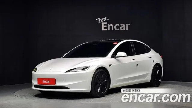 Tesla Model 3 Long Range AWD