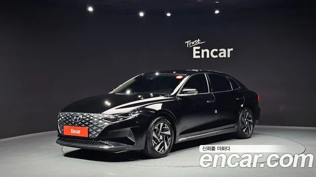Hyundai Grandeur Le Blanc