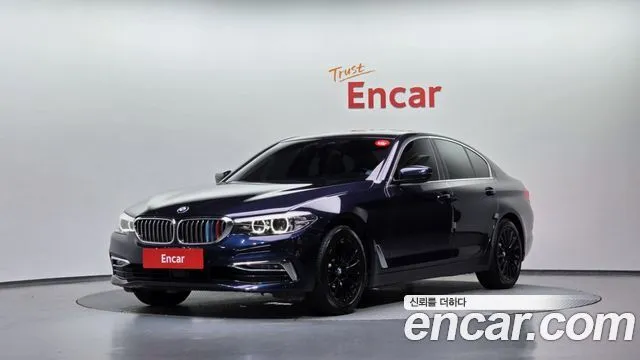 BMW 5-Series 520i Luxury