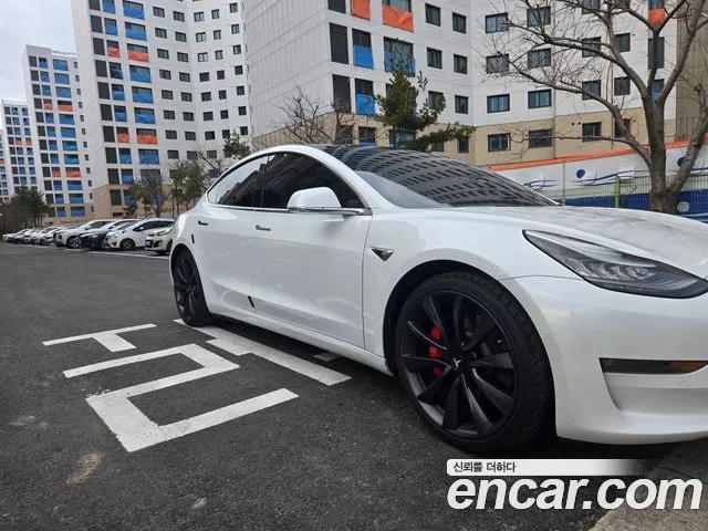 Tesla Model 3 Performance AWD