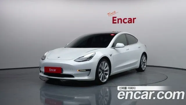 Tesla Model 3 Long Range AWD