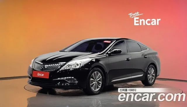 Hyundai Grandeur HG240 Modern Collection