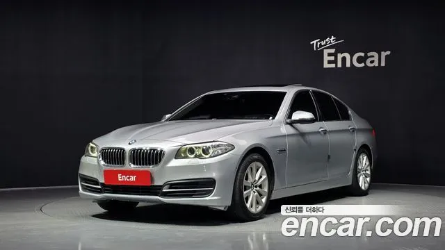 BMW 5-Series 528i