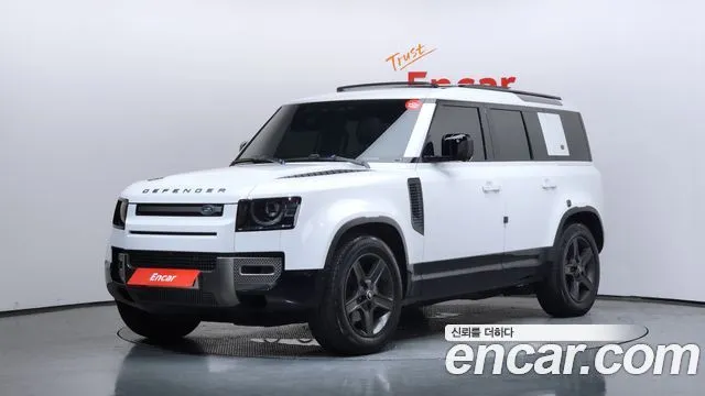 Land Rover Defender 110 P300 X-Dynamic SE