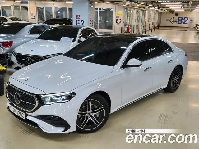 Mercedes-Benz E-Class E300 4MATIC AMG Line
