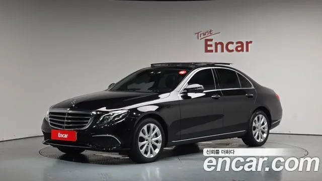 Mercedes-Benz E-Class E300 Exclusive