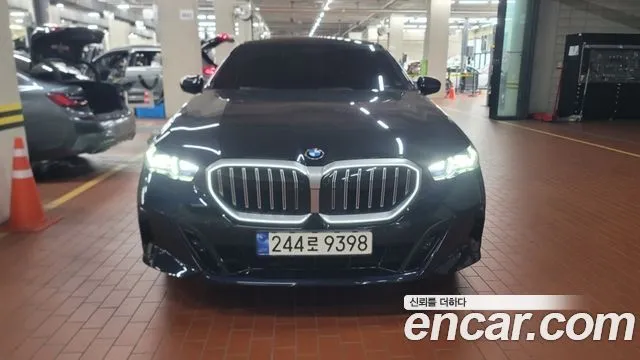 BMW 5-Series 530i xDrive M Sport