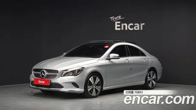 Mercedes-Benz CLA-Class CLA250 4MATIC