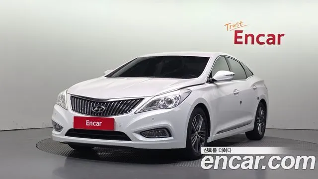 Hyundai Grandeur HG240 Modern