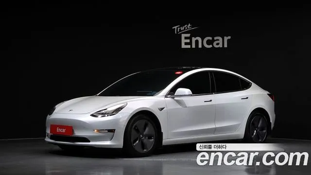 Tesla Model 3 Long Range AWD
