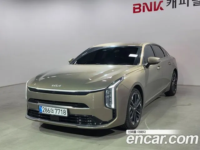 Kia K8 Signature