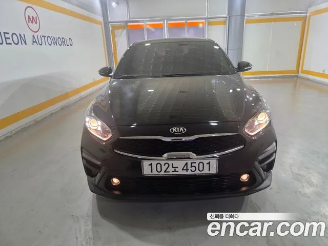 Kia K3 Luxury