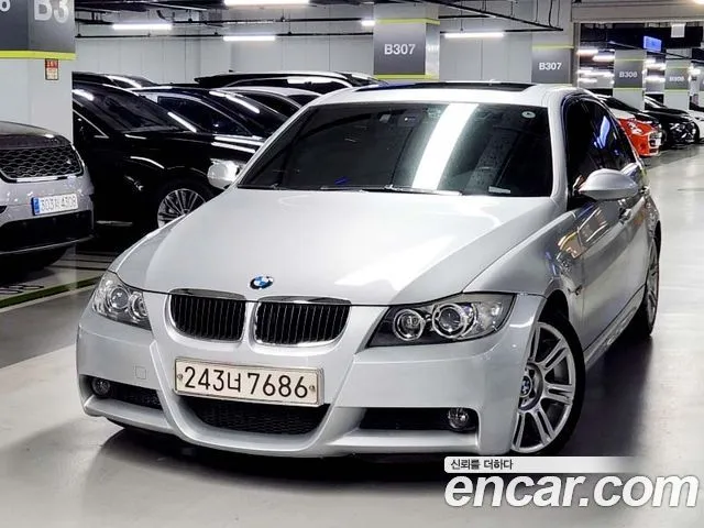 BMW 3-Series 320i Sedan M Sports