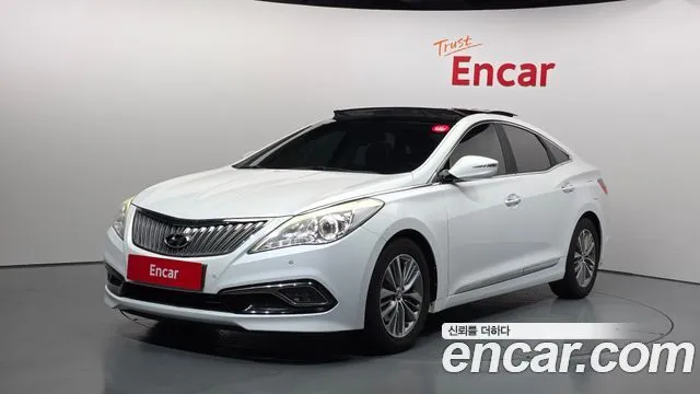Hyundai Grandeur HG240 Modern