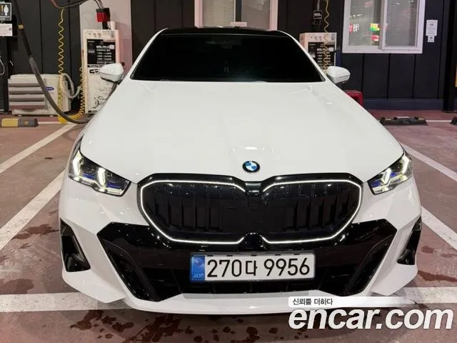 BMW 5-Series 530i xDrive M Sport