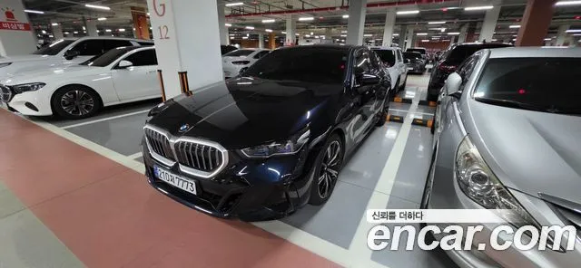 BMW 5-Series 530i xDrive M Sport