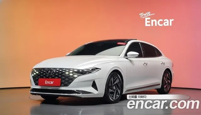 Hyundai Grandeur Le Blanc