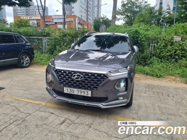Hyundai Santafe Gasoline 2.0T 2WD